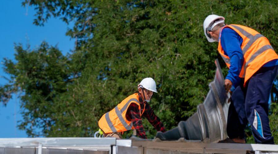 Professional new roof installation services in Windsor Locks, CT